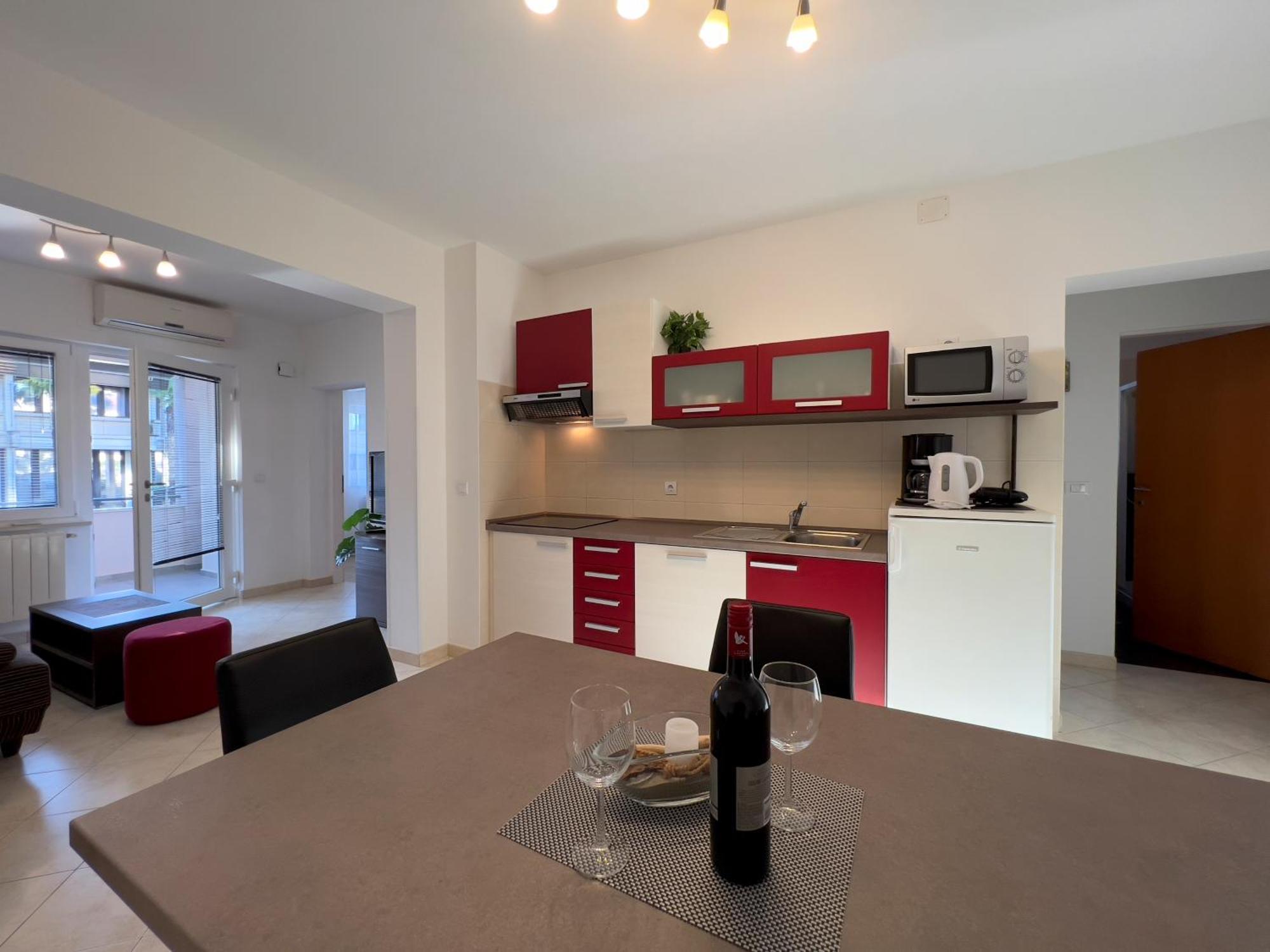 Stay In The Heart Of Porec - 50M To The Beach エクステリア 写真